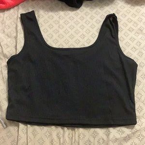 Black rib knit crop cami top.